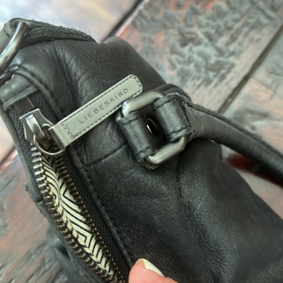 Black Liebeskind shoulder purse. Woven leather. Excellent condition. - Picture 3 of 6